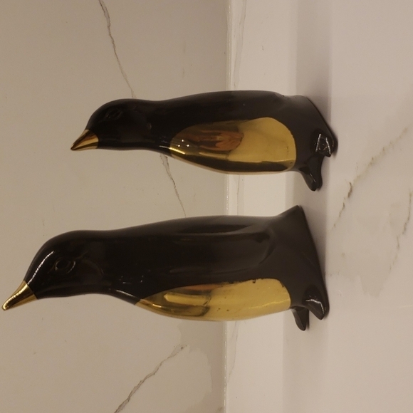 Brass Penguin Figurines Black Gold 5"tall and 4"tall - Picture 4 of 13